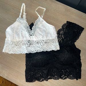 Set of 2 Lace Bralettes